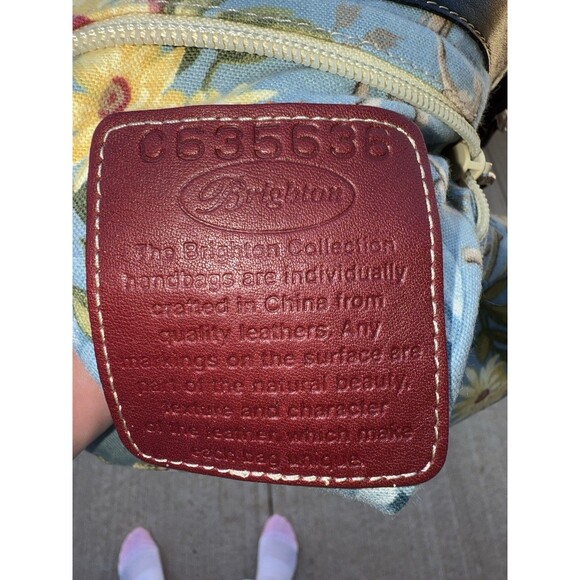 Brighton Reversible Tapestry Leather Crossbody Shoulder Bag Heart Charm Boho Vtg - Picture 8 of 14